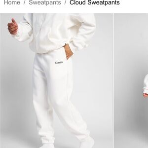 White comfrt sweatpants